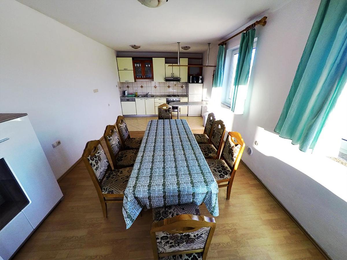 Apartments Piculjan Лопар Екстериор снимка