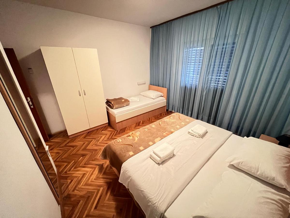 Apartments Piculjan Лопар Екстериор снимка